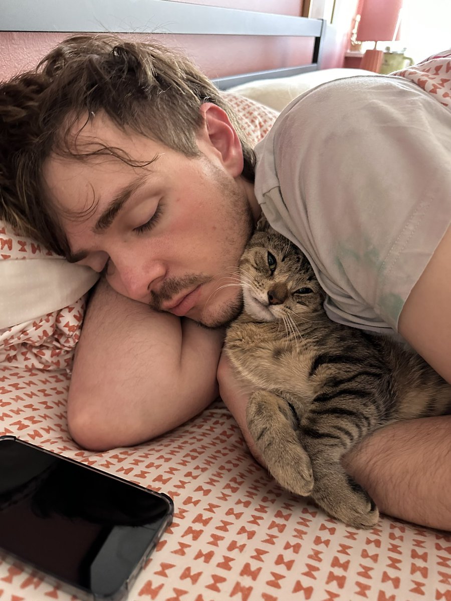 ryangwest's tweet photo. happy birthday, beans! you couldn’t have come into our lives at a better time and we love you so much for it. you’re the sweetest, weirdest and funniest looking little thing i’ve ever seen, but i wouldn’t have it any other way. https://t.co/Ttlygo9uSl