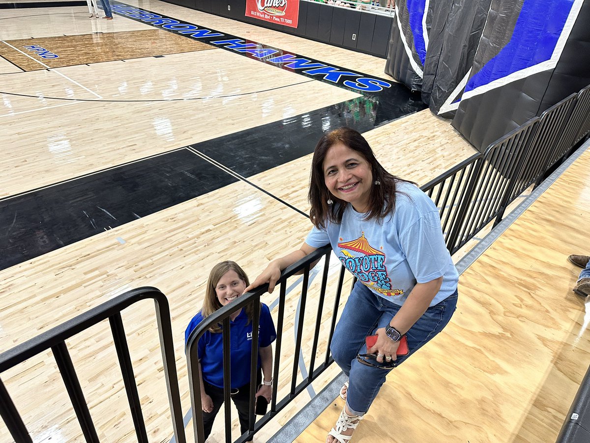 PURI_CRE's tweet photo. 15th year as an educator & 9th year in LISD #BEtheONE #CREleads #LewisvilleISD https://t.co/cins0LlQah