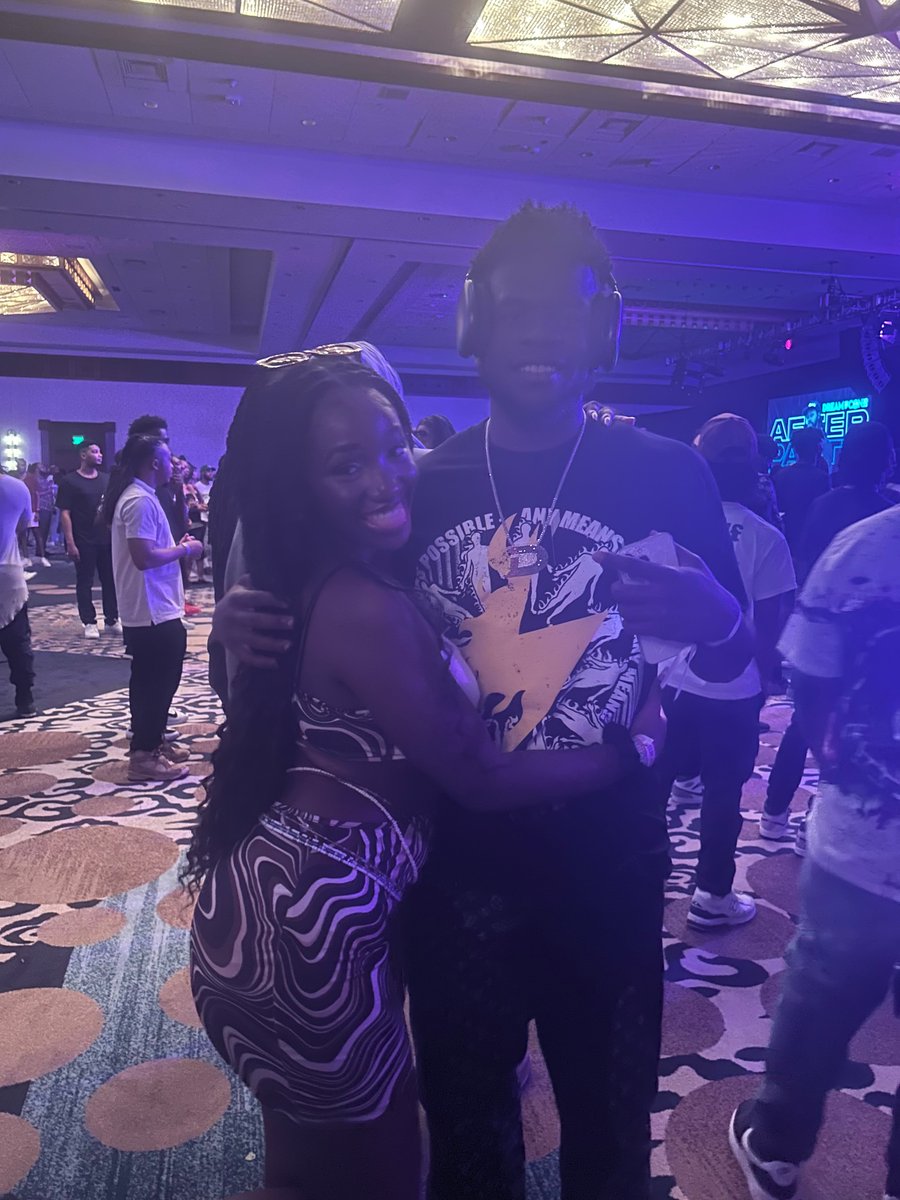 BaretCute's tweet photo. Twitter is for flexing so here you go… https://t.co/NrkYdDDmY2