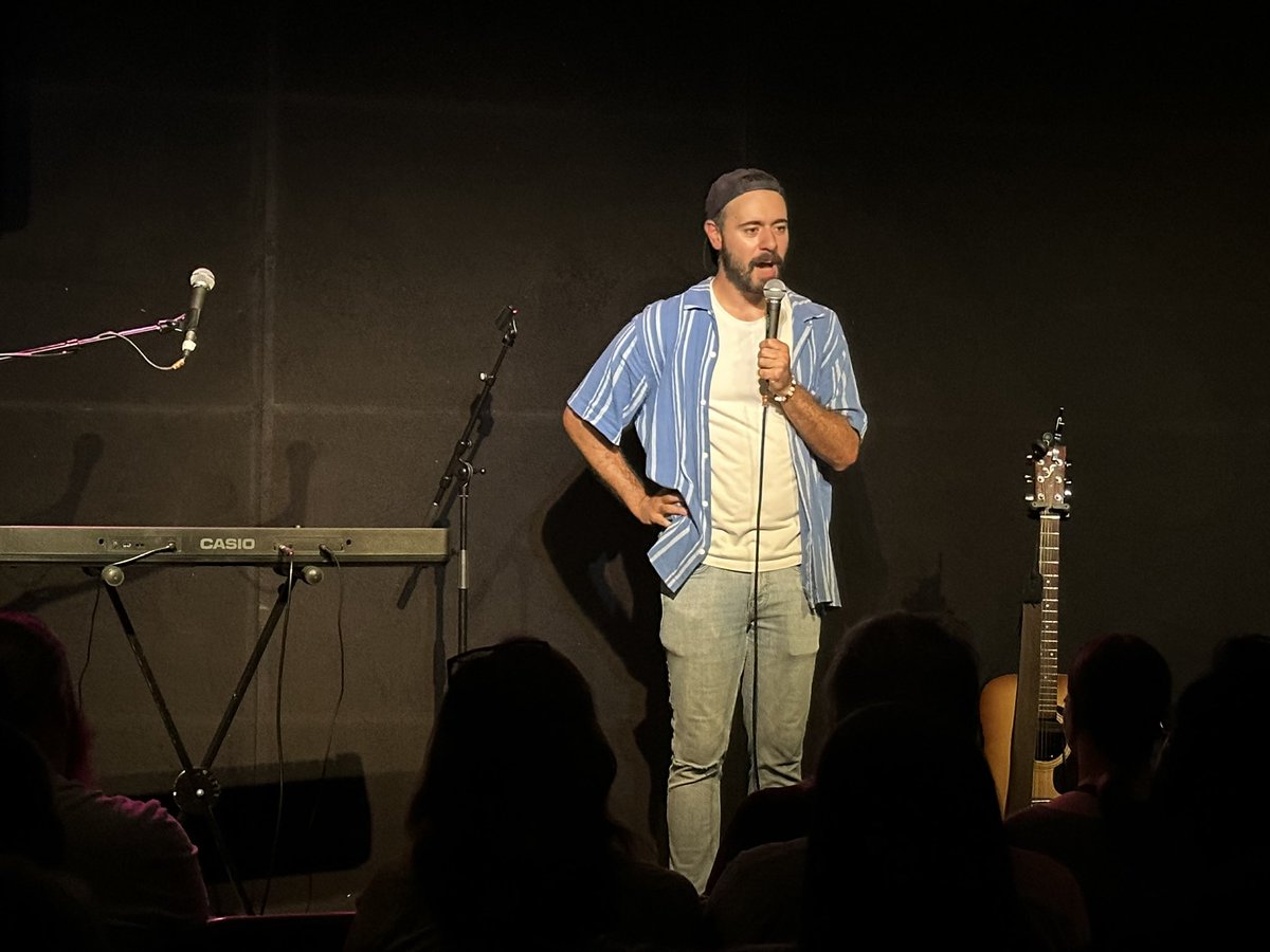 Thoroughly enjoyed #ThisShowWillChangeYourLife <a href="/FollowTheCow/">Underbelly Edinburgh</a> from <a href="/AnestiDanelis/">anesti</a>. A brilliant hour of musical comedy. Very funny indeed.