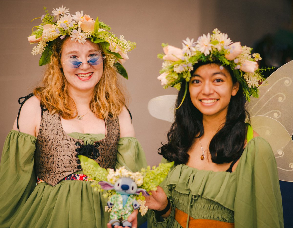 Some portraiture at GenCon 2023 #GenCon2023