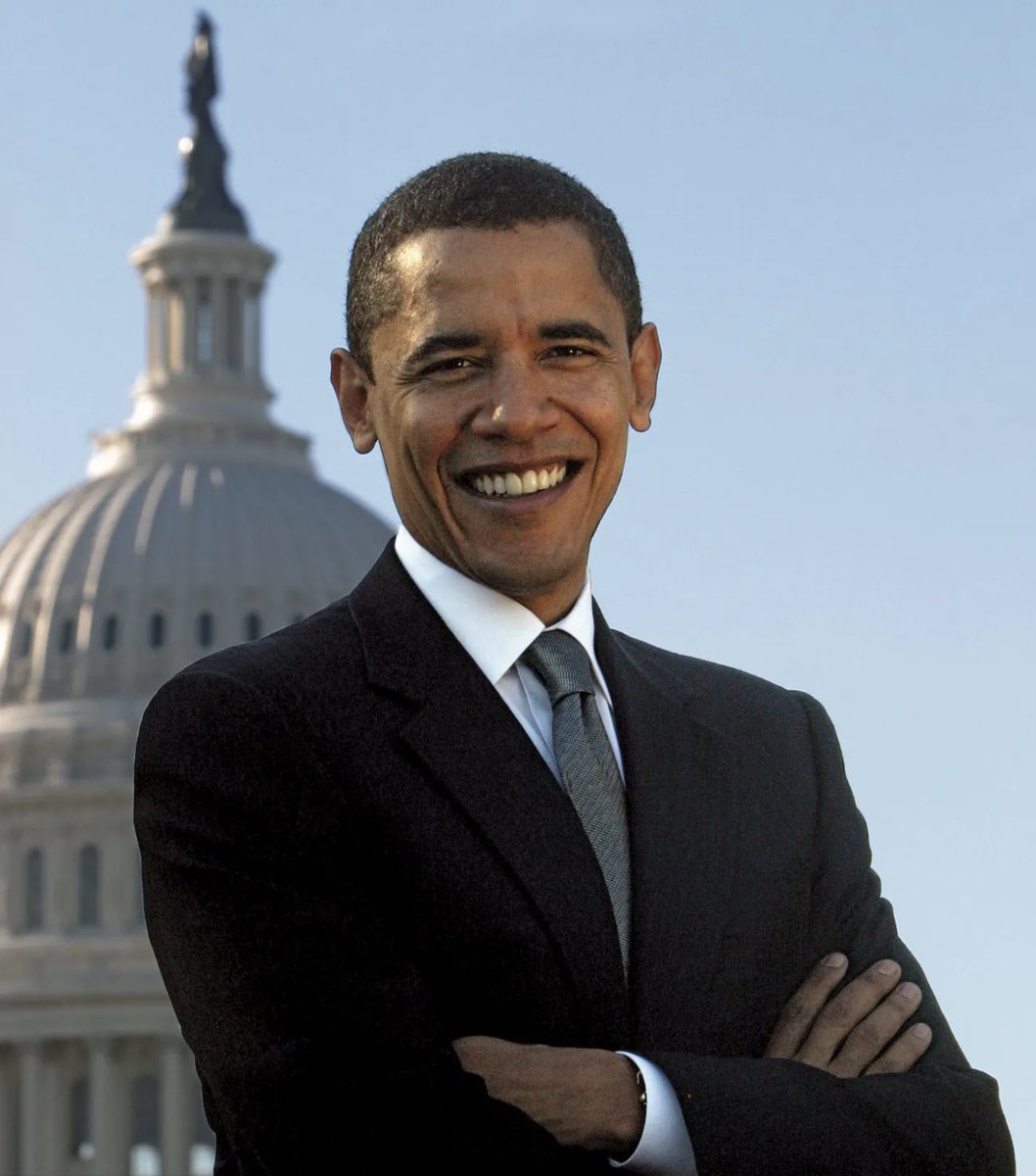 Barack Obama was a better, smarter and classier president than Donald Trump ever was. Do you agree? 🖐️❤️