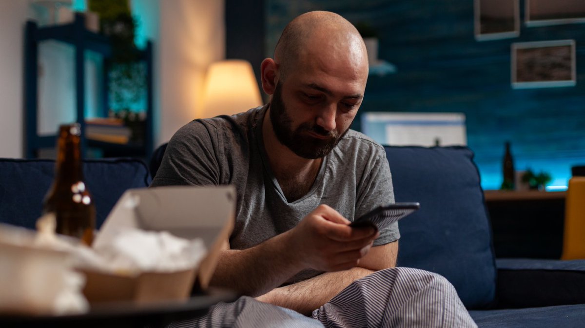 Petrified Man Receives Evening Text From Boss Reading Only '???' (bit.ly/47mS42W)