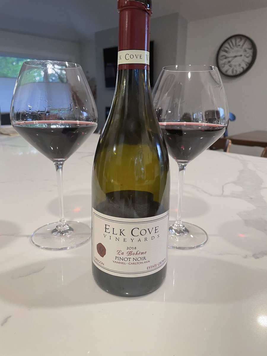JodiHubly's tweet photo. Enjoying one of our favorite wineries ⁦@elkcove⁩   Great wine great time https://t.co/L3rvZ99SLH