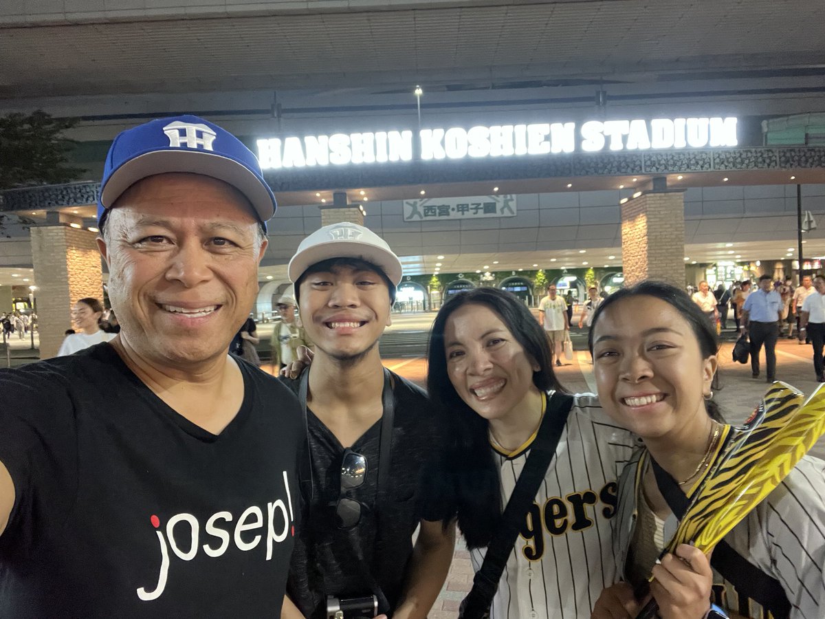 What a great host 🇯🇵 was!  4️⃣ pix definitely don’t do our trip or the country justice!  Until next time ….