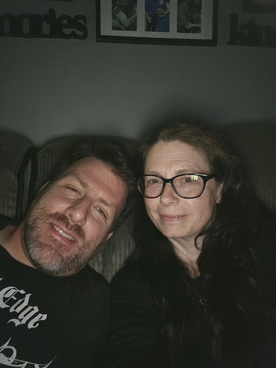 KLWnCDW's tweet image. Me and Hubs #OPLive #OnPatrolLive #myonlyfriend #theonewholovesme
I have learned that no good deed goes unpunished. I now have thoughts of ever helping anyone ever again. We always get sh&amp;amp;&amp;amp; on when we help someone. Never again &amp;amp; now know who my real friends are.