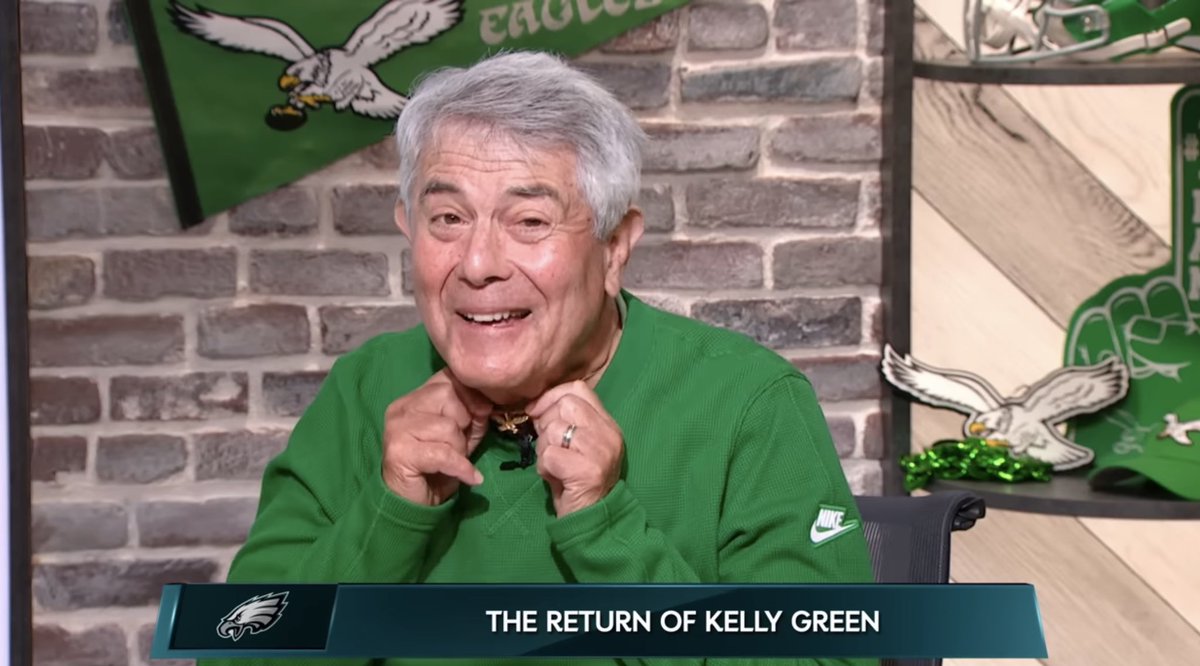 PHLEaglesNation's tweet image. Merrill Reese says he was given this #Eagles chain as a gift in 1980 after starring in a TV show with Ron Jaworski. He says he has not taken it off a single time since then, and has been wearing it for 43 straight years.