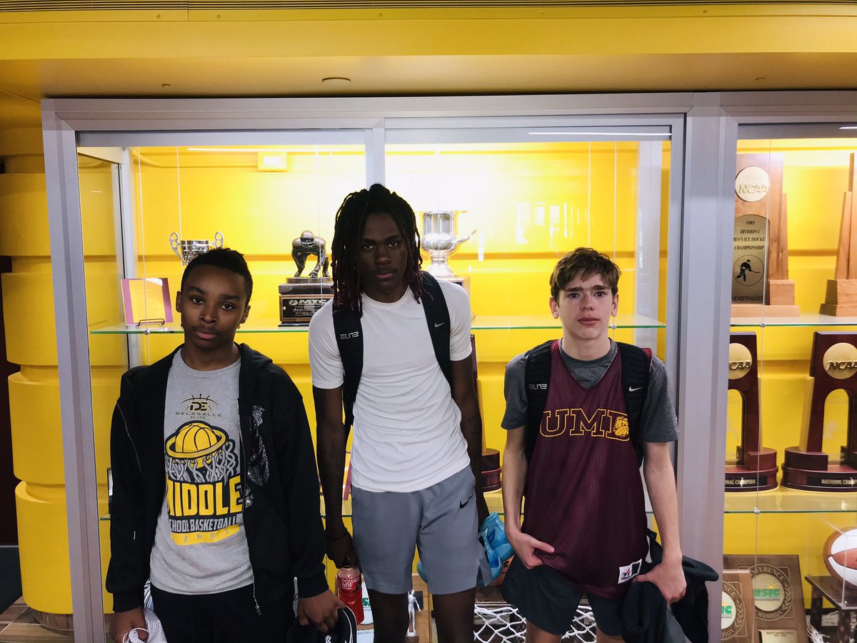 MNNation7's tweet photo. Duluth elite camp was an great opportunity for @coreydotson123 @JulianJones22 @LincolnKantola to play in front of college coaches. Well organized camp with a lot of college drills.Keep trusting the process Student-athlete @CoachWieckUMD thanks appreciate it https://t.co/8sVzb525AO