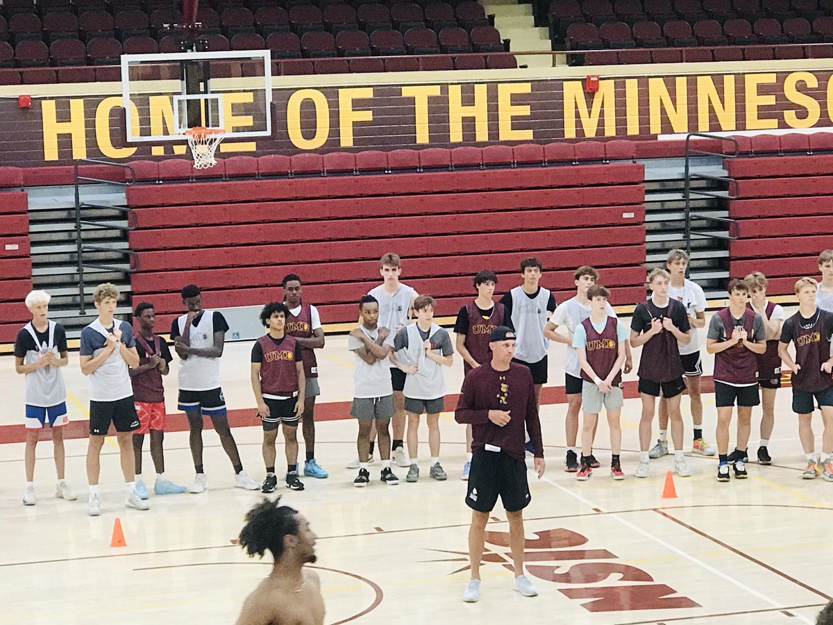 MNNation7's tweet photo. Duluth elite camp was an great opportunity for @coreydotson123 @JulianJones22 @LincolnKantola to play in front of college coaches. Well organized camp with a lot of college drills.Keep trusting the process Student-athlete @CoachWieckUMD thanks appreciate it https://t.co/8sVzb525AO