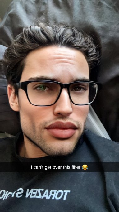 Am I hot now? 🤣 https://t.co/TYEMUBLlJ0