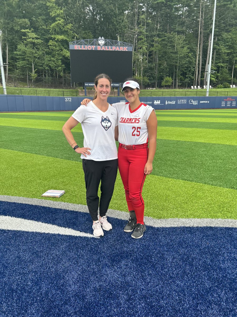 Mia Magriz tweet media