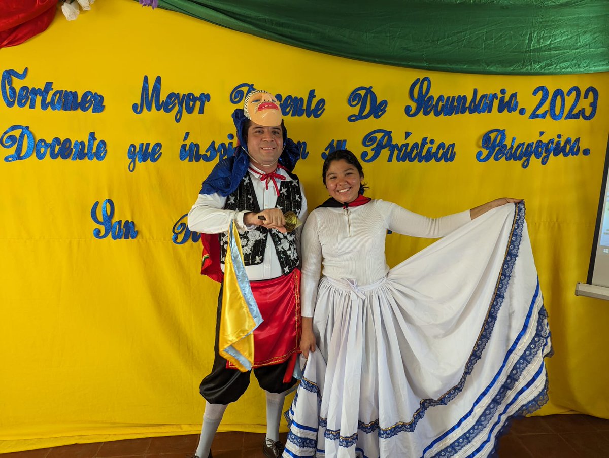 El día de hoy se desarrolló el Certamen Mejor Docente de Secundaria 2023 "Docente que inspira con su práctica pedagógica" #SanRafaelDelSur 

#EnVictoriasEducativas