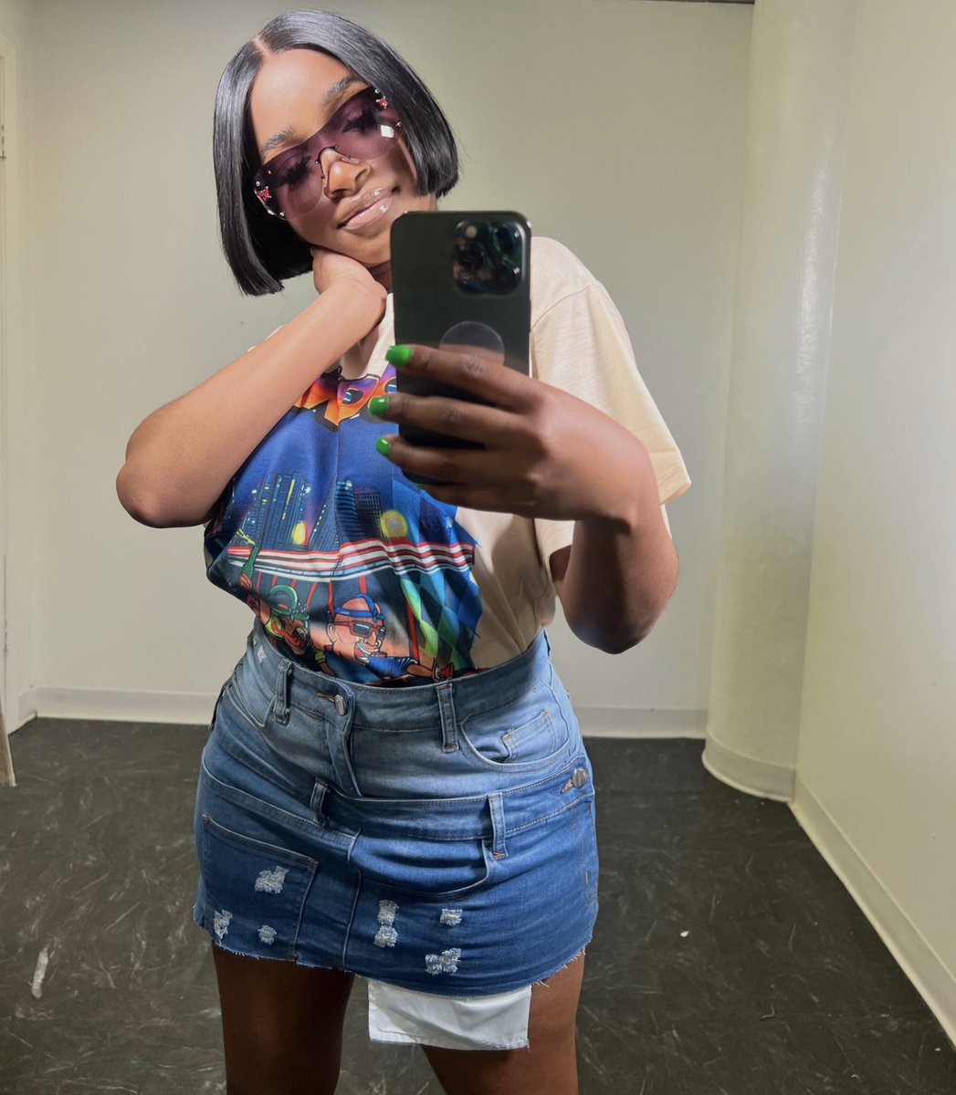 Snootybby's tweet photo. @SnootyHair @shopambitchous New Inventory Available 🔥
Located inside of @SnootyHair | @shopambitchous 

Follow us on https://t.co/Ub3ti9jWZb 

📌 3013 Fountain View Dr. Suite E. Houston, TX 77057 https://t.co/croGxapklY