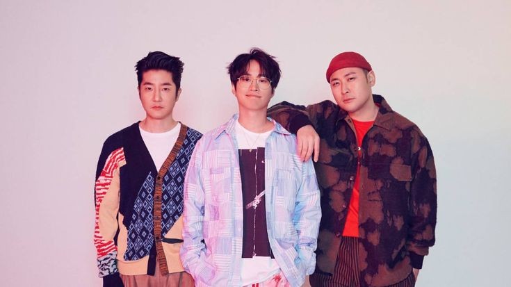 alloveproject's tweet photo. DOAÇÃO DE INGRESSO PARA O SHOW DO EPIK HIGH NESSE DOMINGO EM SÃO PAULO

- Seguir o ATL no Twitter, Instagram e Tiktok 

- Dar RT/FAV nesse tweet e no fixado

- Marcar 2 amigos, usar a tag #MelevaATL + contar o pq deveria ser escolhido

PRINTS NO TWEET https://t.co/TzfB2NJyzn