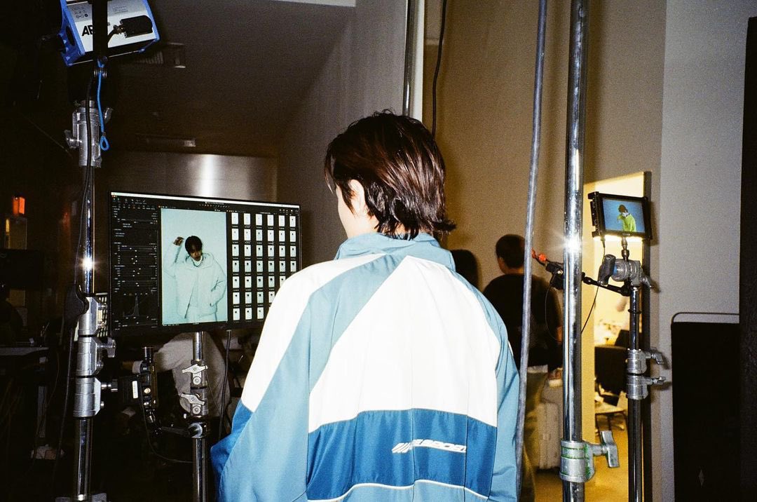 leopiics's tweet photo. [230804] Leo instagram update 

#LEO #리오 #131Label https://t.co/6NC3Qqip4S