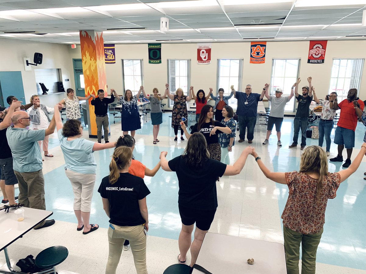 HillsCoMusicEd tweet media