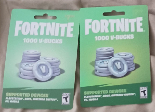 FortniteTope's tweet photo. Any one need V-BUCKS for next season  
• Retweet  
• Follow me w/ 🔔 ON  
Get ready for #giveawayUSER  on Sunday
#fortnite #fortnitebattleroyale #fortnitegame #fortnitecommunity #fortnitememes #fortnitebr #fortnitetoday #FortniteBattleRoyal #fortniteps4 #giveawayindonesia https://t.co/2NNaczXG3b