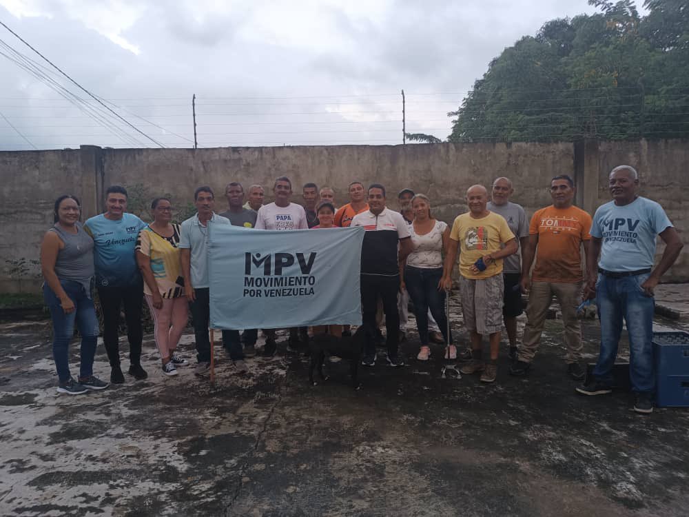 KamalAbukair's tweet photo. #04Ago23.Conformada la Secretaria Parroquial San Javier - Marin de MPV del Municipio San Felipe Estado Yaracuy con @ajcaleca generando confianza en el pueblo para el cambio político.
@ajcaleca @MPV_Nacional @mpvyaracuy @simoncalzadilla https://t.co/whPXEpBfHS