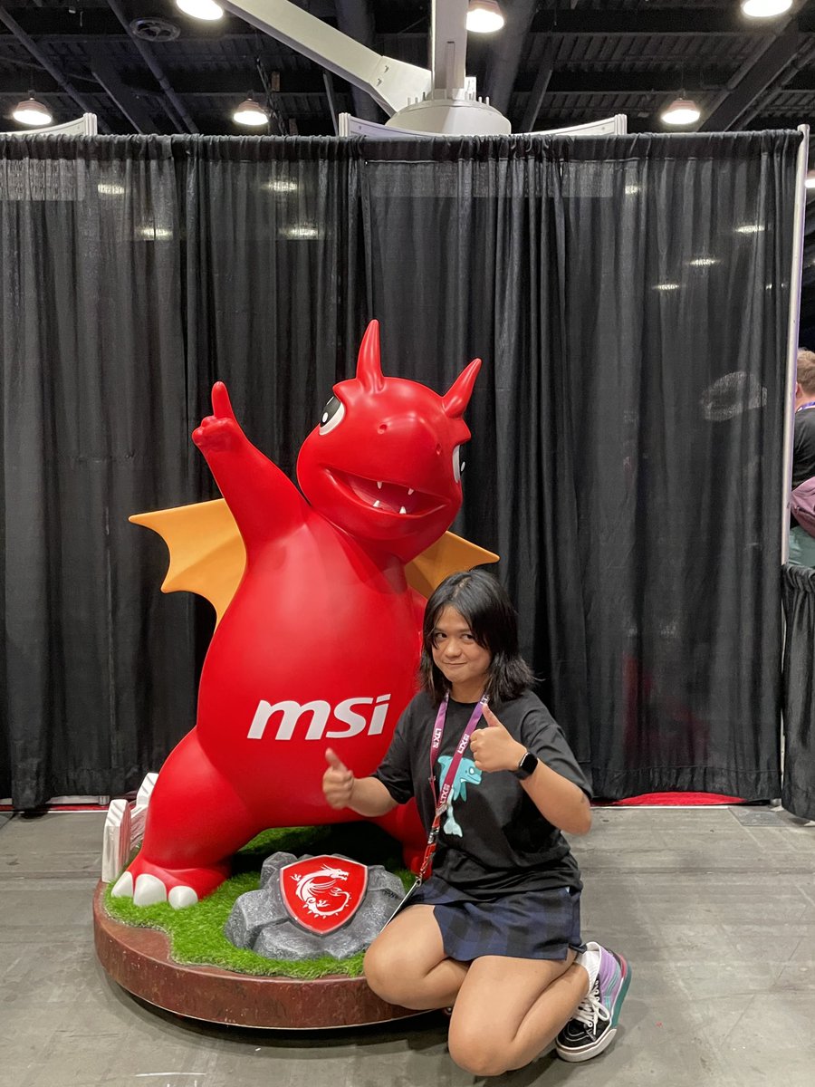 yummc_'s tweet photo. @LinusTech got to see this guy in person ✨ https://t.co/fZiixSwsHm