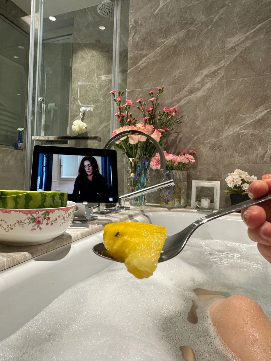 . The earth never stops turning for anyone: one minute of laxity means being surpassed by millions of others.