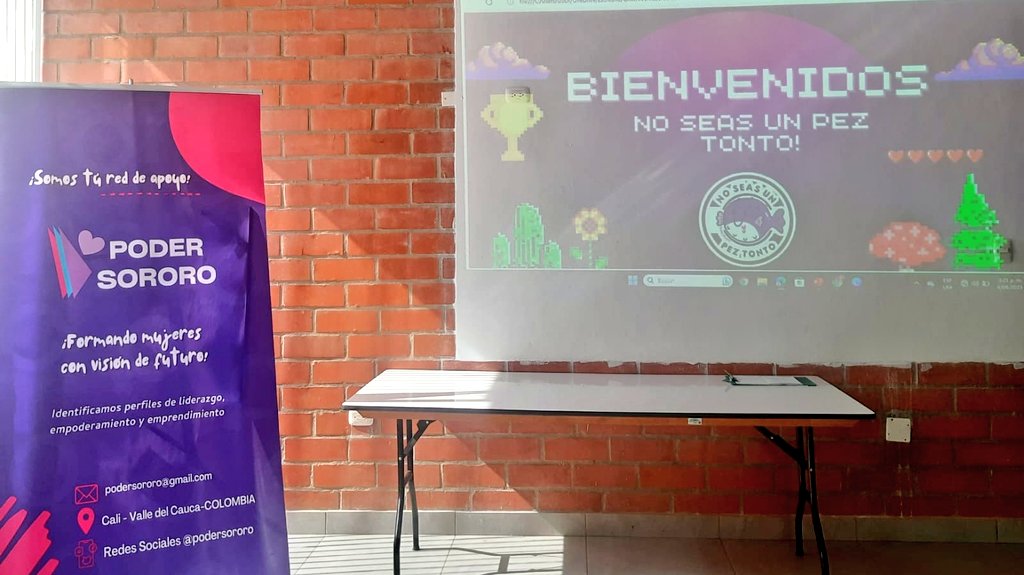 PoderSororo's tweet image. #hoy en @AldeasColombia y para la #redSOS llevamos a cabo el #Programa #noseasunpeztonto diseñado para abordarán temas como el #ciberacoso , la sextorsión, el #grooming, el robo de identidad, el fraude en línea, y #trata. La prevención en los #jóvenes es nuestra prioridad.