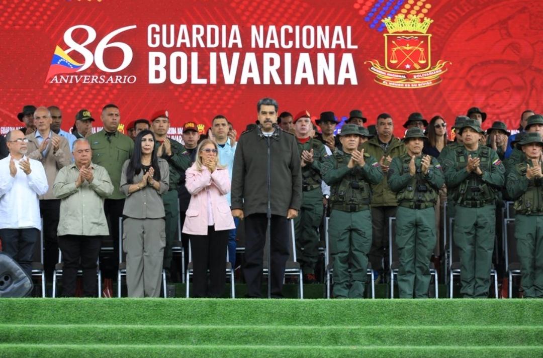 GBMorenoF's tweet photo. La GNB lo que ha hecho es fortalecerse a través de los años, bajo el pensamiento y doctrina de Bolívar, nuestro Comandante Hugo Chávez y la Revolución Bolivariana. Ha nacido y renacido muchas veces, es uno de los componentes fundamentales de nuestra FANB.
@GAC_GNBMACARAO https://t.co/GkxeuVWZk0