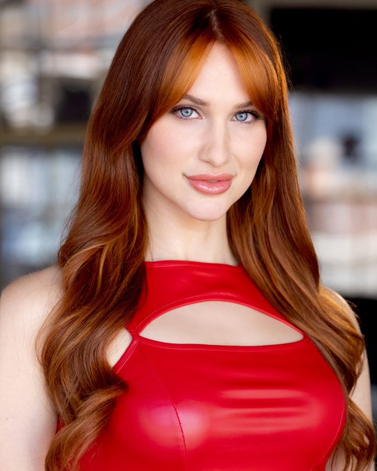 Attention @Netflix , i am currently available and interested in working on any Netflix Original you may<a class="tags" target="_blank" title="On Twitter" href="/?out=eyJ0eXAiOiJKV1QiLCJhbGciOiJIUzUxMiJ9.eyJpYXQiOjE3MjEyMjY5MDAsImlzcyI6InR3cG9ybnN0YXJzLmNvbSIsIm5iZiI6MTcyMTIyNjkwMCwiZXhwIjoxNzUyNzYyOTAwLCJyZWRpcmVjdF91cmwiOiJodHRwczovL3R3aXR0ZXIuY29tL05ldGZsaXgifQ.iMxEFYAho0rsGobs9afSkyvegHm8ONk5L8VL0JE9L3p5aqp86LLIFp5matKJN6QR4cXh9cJppCgxM1MAS1vAiA">@Netflix</a>