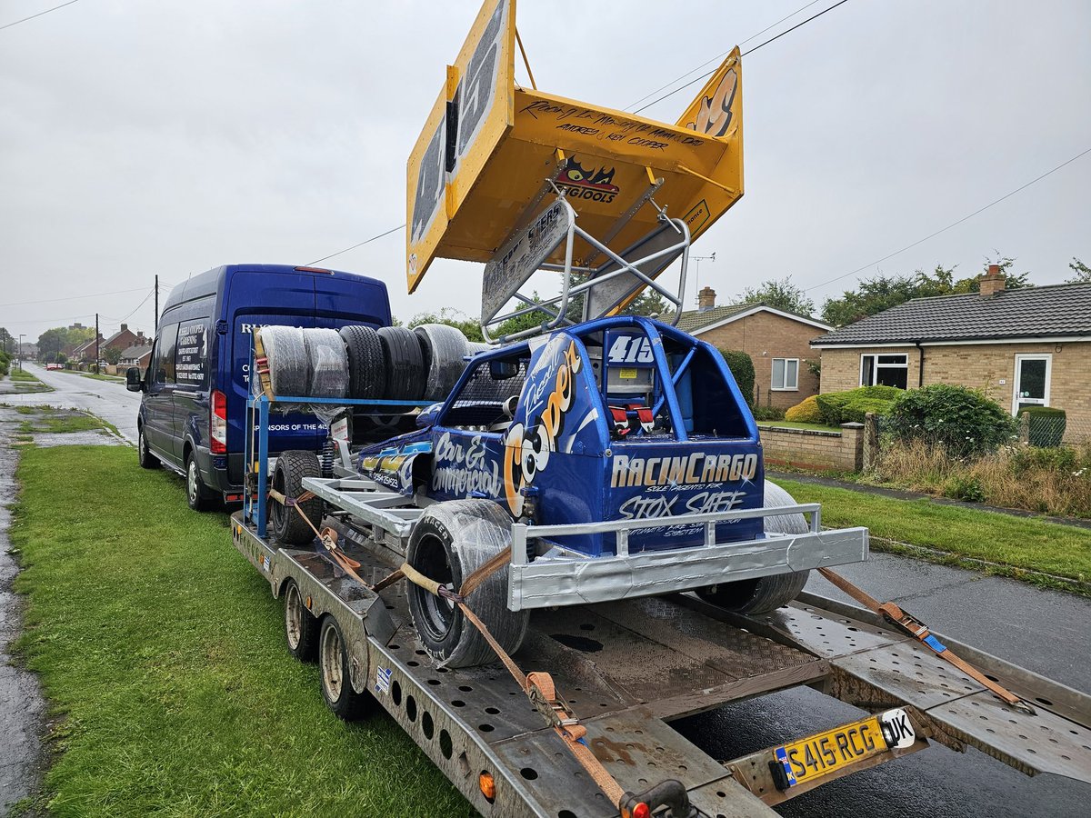 415racingteam's tweet photo. Buxton semi final time. 
 First ever semi final was at buxton and now our last ever semi final is at buxton 😱 

#Finalyear https://t.co/mXm2V58JxP