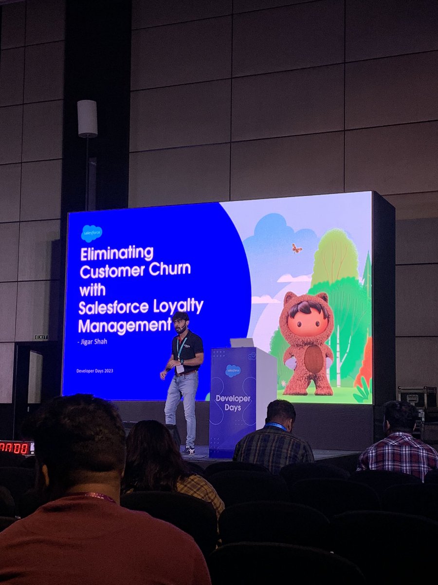 Insightful session started here at #salesforcedevdays with @jigarshah189  

#Trailblazers  #Salesforce #givingbacktothecommunity
