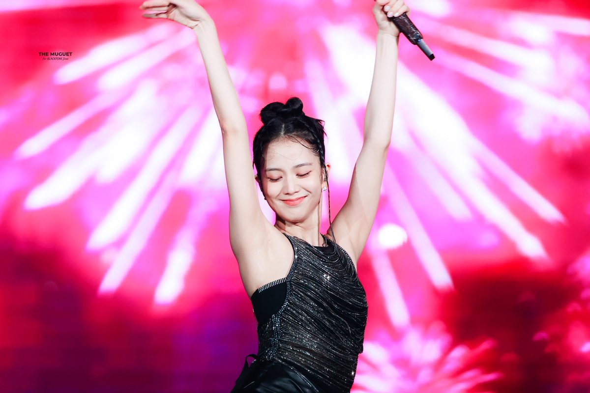 tm950103's tweet photo. 230729 HQ Hà nội Day1
#지수 #JISOO #블랙핑크 #BLACKPINK https://t.co/pEP5qRWPKJ