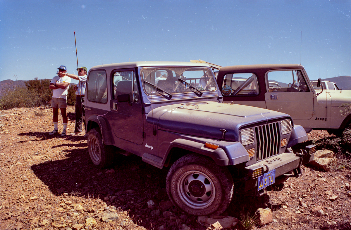 Photojeeper's tweet photo. One of the first "runs" with Tierra Del Sol 4x4 club. This was at Otay Mountain. https://t.co/POVHcYLwb0