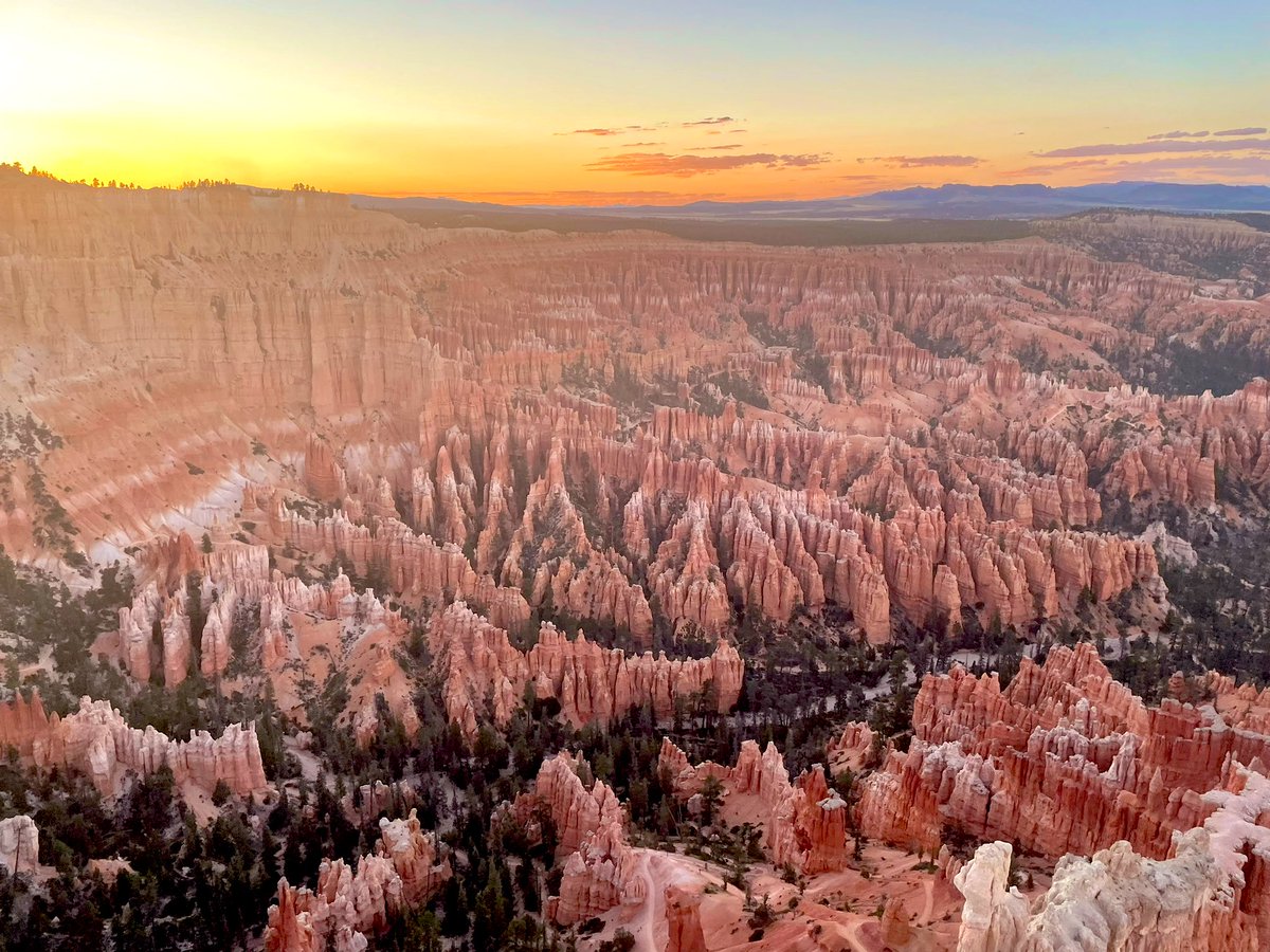 drkellypage's tweet photo. #nofilter #mothernature #bestdesignerEVER #brycecanyon ๐ https://t.co/saegk27dTL