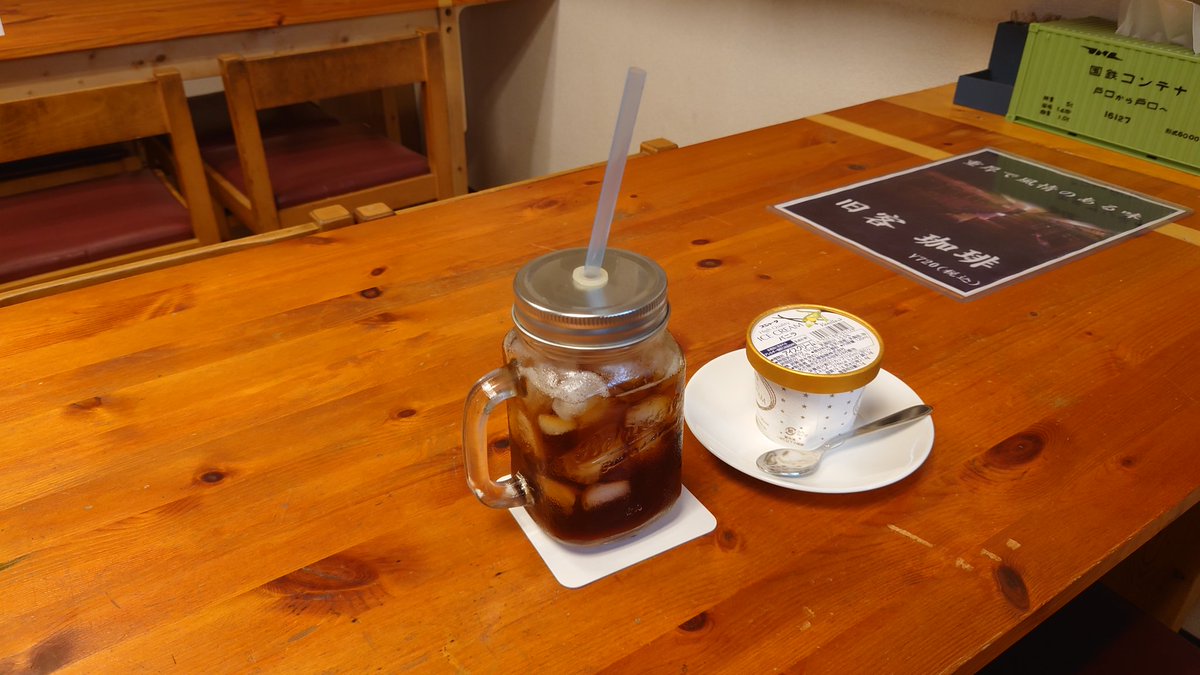 甲府モデルの店 パンケーキコンテナ tweet media