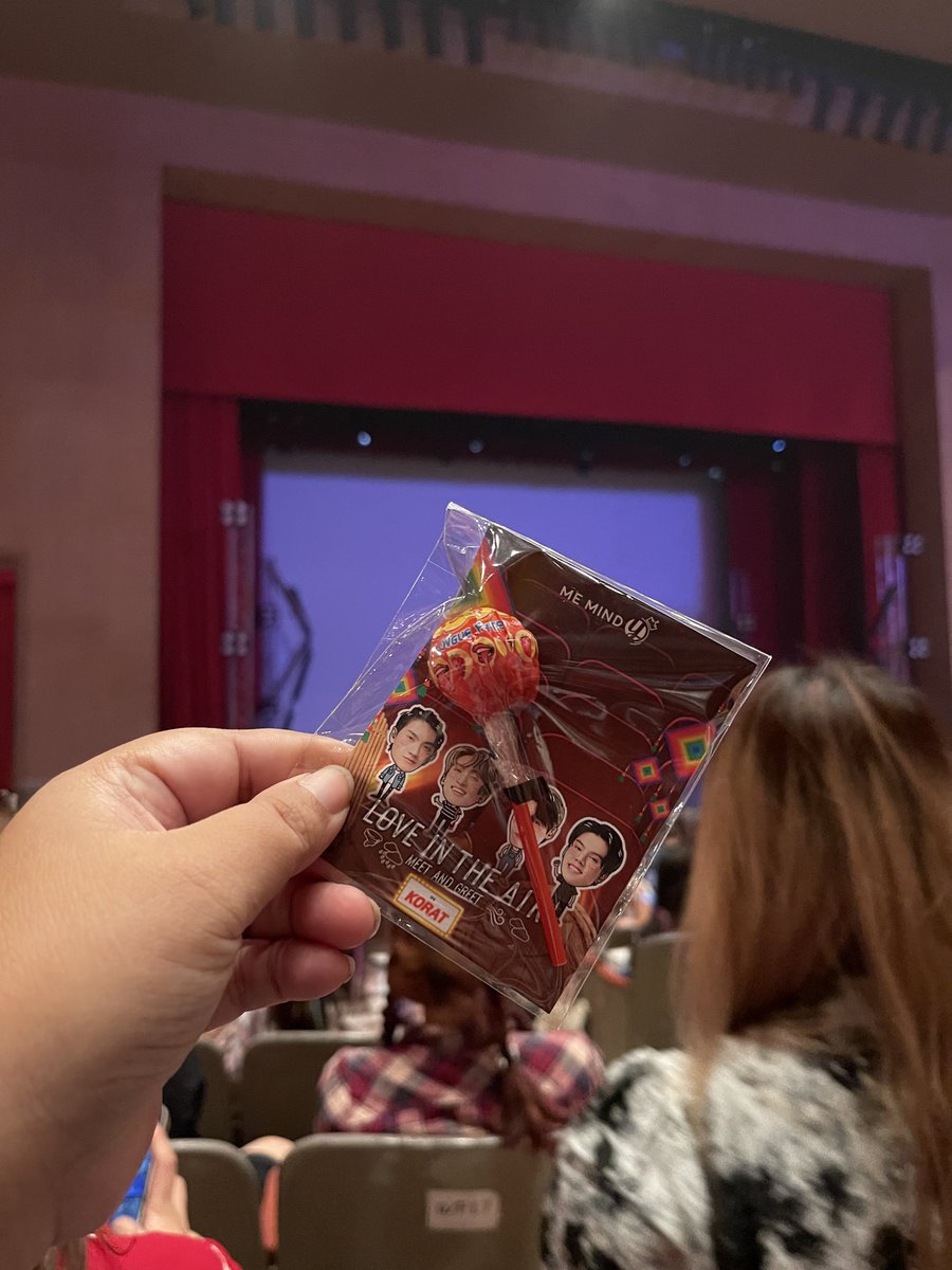 GUN_ENG_'s tweet photo. หมดแล้วดวงผ๊มมมมมมม
💜ลูกอมจากอึล💜
🥹🥹🥹🥹🥹🥹

 #LoveinTheAirMeetKorat https://t.co/U7r1TkdvFa