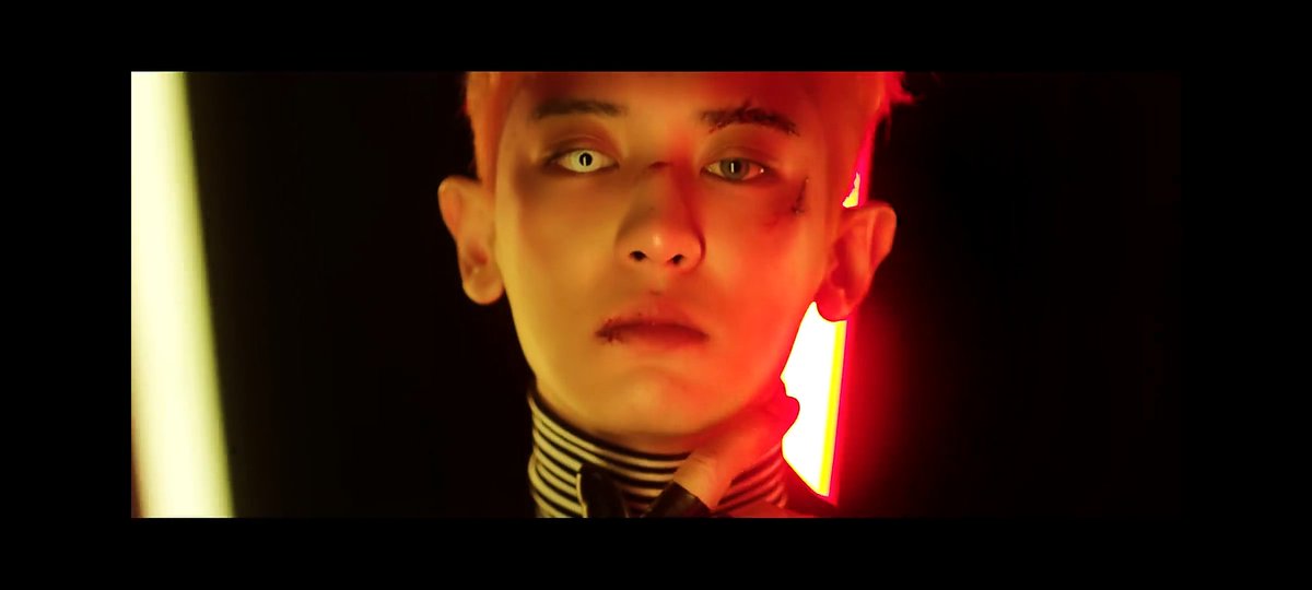 kimmyloey's tweet image. Trailer #Exodeux ini lebih condong ke X-Exo, dulu tuh pas trailer ini keluar bikin heboh dan bingung.

Tp krn kita udh kenal X-Exo jd trailer ini gak seserem dan sulit itu. Kayaknya kita dipaksa untuk kembali ke cerita utama dr Exo balik ke Era narasi MAMA