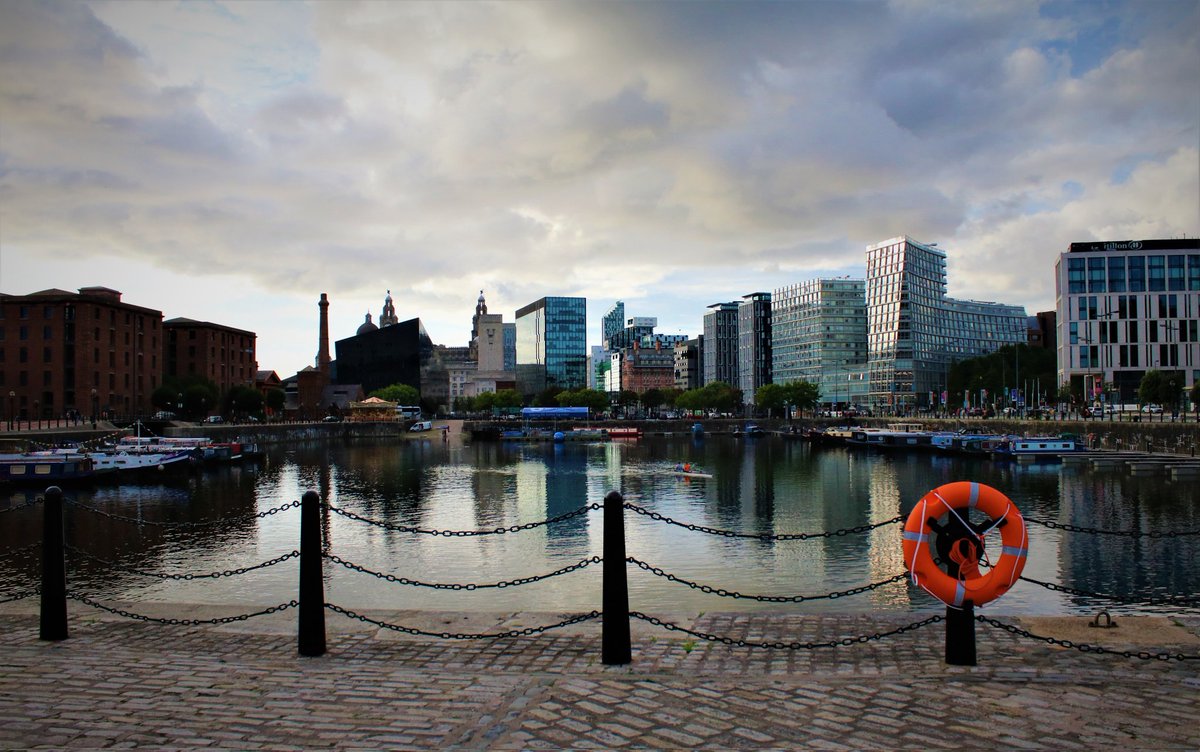 Liverpool, royal albert dock. Weather overcast, but don't let that put you off, pic  cred activate digital @ExploreLpool  @ActivateDgtl  @theAlbertDock  @bbcweather #exploreliverpool #Liverpool #WeatherReport #albertdock #hotels #stormantoni  #candyfloss