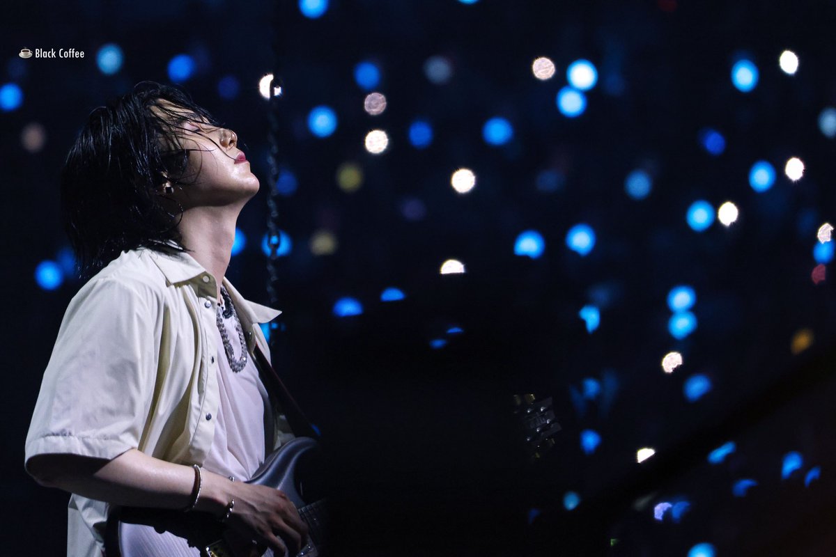 blackcoffee0613's tweet photo. 230804 D-DAY FINAL DAY 1 

#슈가 #윤기 #방탄소년단 #SUGA #YOONGI https://t.co/UOBNz8FxcC