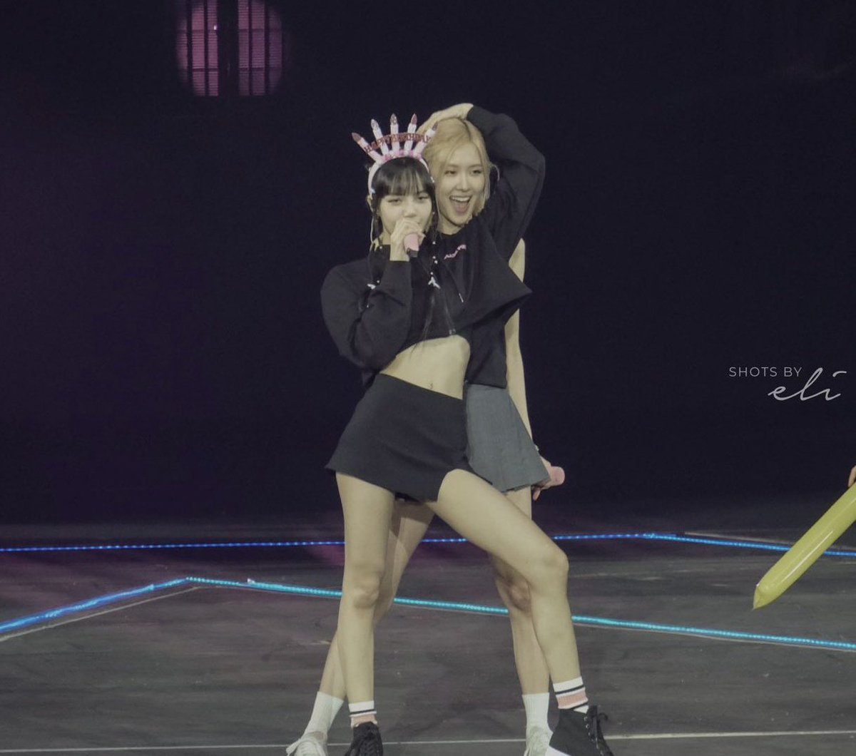 Chu_TheGreatest's tweet photo. Chaelisa &amp; Jensoo 💖 https://t.co/fluQDVHHK6