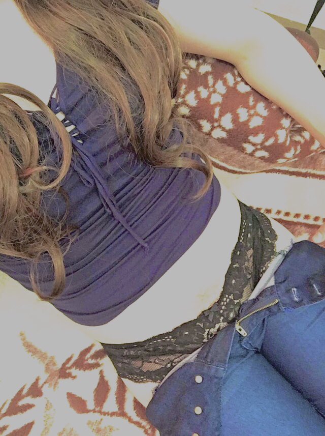 MidnighTS_6's tweet photo. Do u like what u see?
😈🔥
#transgirl #TransWomenAreWomen #transgamer #gamergirl #trangender #trapito #tranny #transmodel #transpride #transporn #ladyboy #sheboy https://t.co/igOuhZel9a