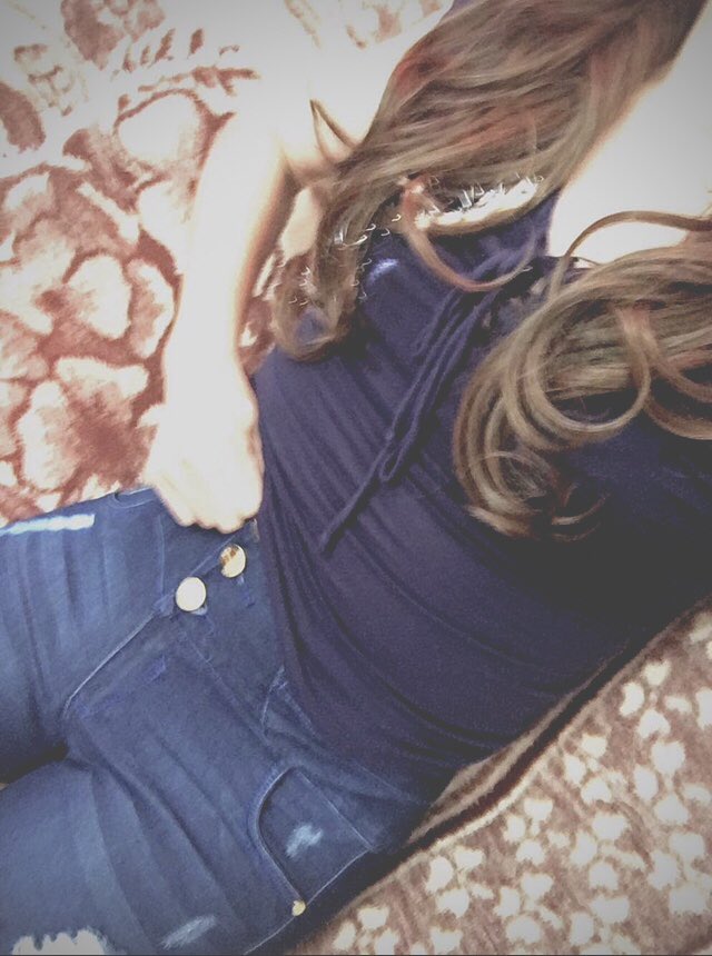 MidnighTS_6's tweet photo. Do u like what u see?
😈🔥
#transgirl #TransWomenAreWomen #transgamer #gamergirl #trangender #trapito #tranny #transmodel #transpride #transporn #ladyboy #sheboy https://t.co/igOuhZel9a
