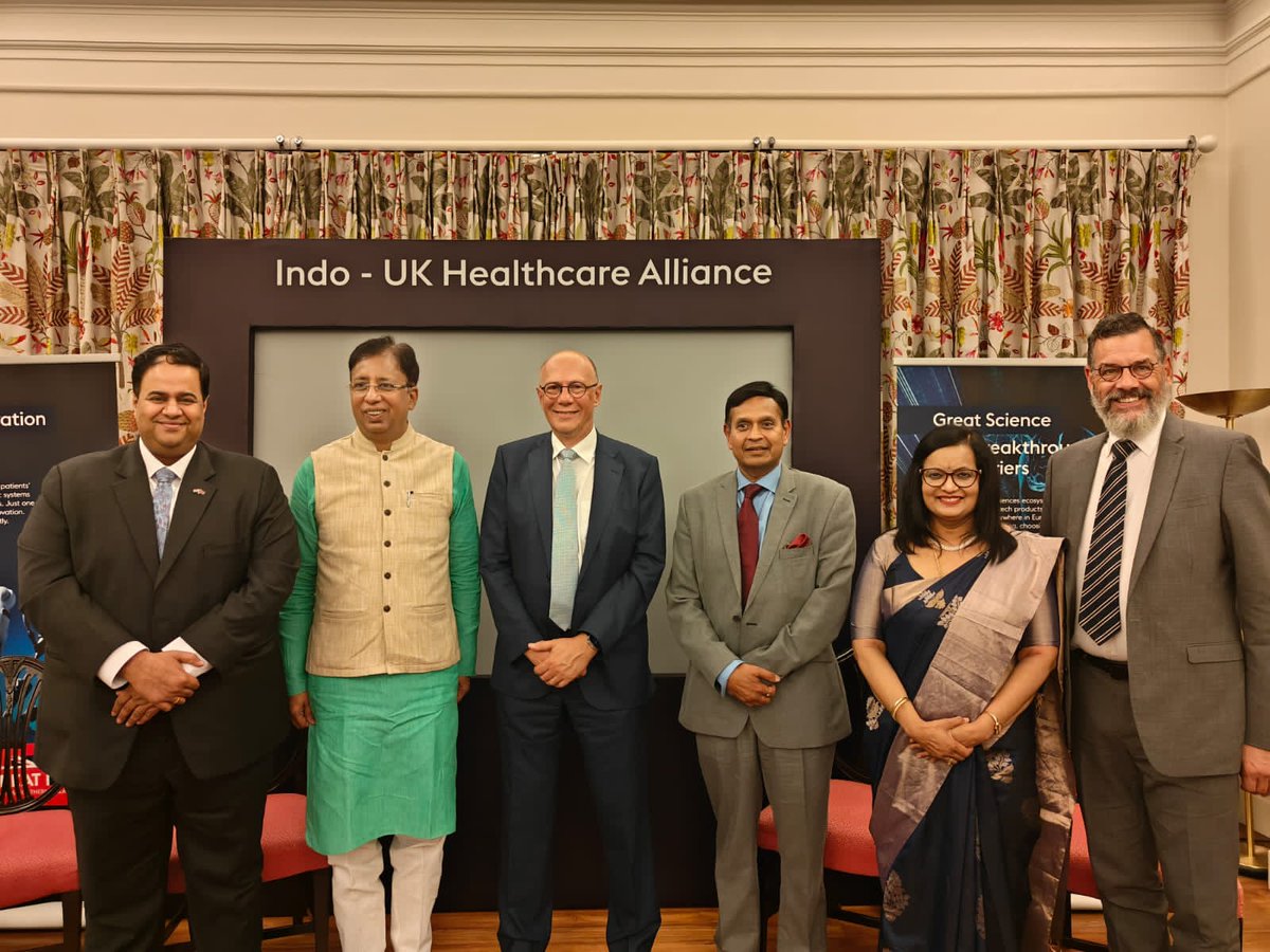 chandruiyer's tweet photo. Delighted to host the launch of @BapioTA led #IndoUK #Healthcare #Alliance with @sanjayjaiswalMP, @ParagSinghal09 & @NHSEnglandNMD, aimed towards skill development of healthcare professionals on the 🇮🇳 🇬🇧 corridor. @NHSuk @NHSEngland @BAPIOUK #GreatforCollaboration https://t.co/L6kh54oxLj