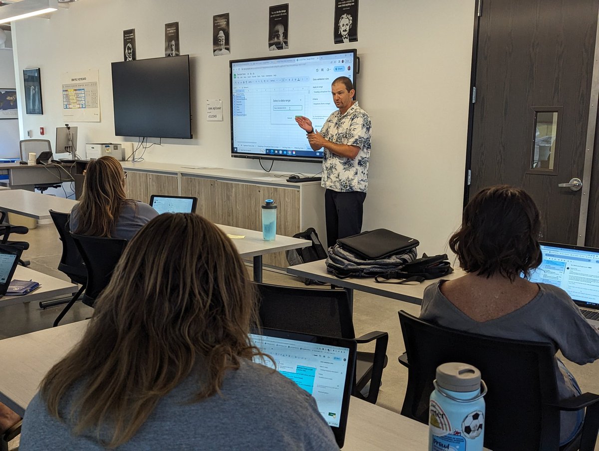MrSorensen805's tweet photo. Closing out the week of incredible sessions at #OxnardU. Friday included sessions for our classified friends too. Thank you to all of our presenters from @OxnardUnion and our Ed tech partners. #WeAreOxnardUnion. https://t.co/55rbQjhzBc