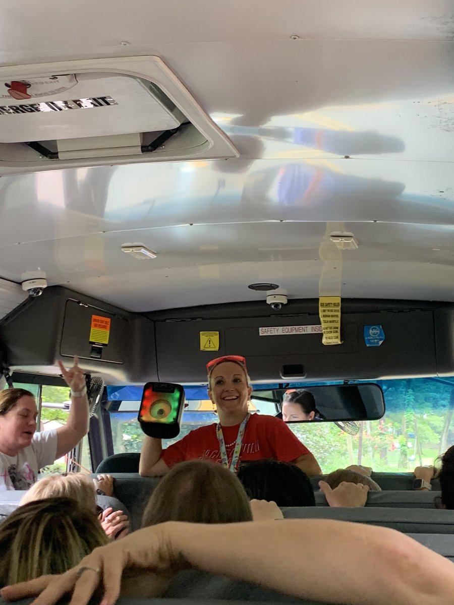 MandyDuckett's tweet photo. We took a fun bus ride to lunch today.  Thank you @CityofClay for the wonderful lunch you provided @BPESArtsAcademy teachers!  We appreciate all you do for us. @BPESArtsAcademy #BPInspired @MaryKateVice1 https://t.co/1ehI1BF29r