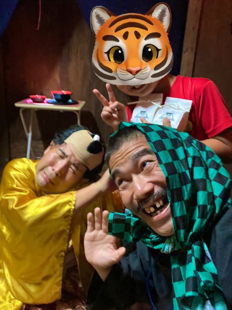 komedoro's tweet photo. 期間限定で帰ってきた🔥
米泥棒大作戦DX🌾
本日と明日の残り2日間‼️
再演は、もうきっとないはず…☠️
まだ体験してない泥棒は急げっ💨

13:00 2名
13:40 2名
15:00 5名
15:40 5名
17:00  17:40  18:20  19:00  19:40  6名

19時まで予約を受け付けておるぞ‼️ 
☎️09040210627 https://t.co/Eghj7wbevU