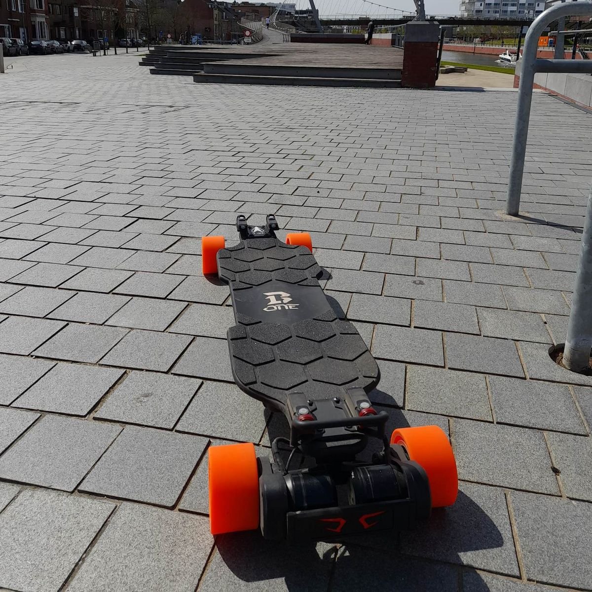 boneeboard's tweet photo. Balrog X 🛹😎😎  https://t.co/IZVASSX9pF
#Boneeboard
#electricskateboard
#skateboard 
#BalrogX
#offroad https://t.co/MOFyJxWXAz