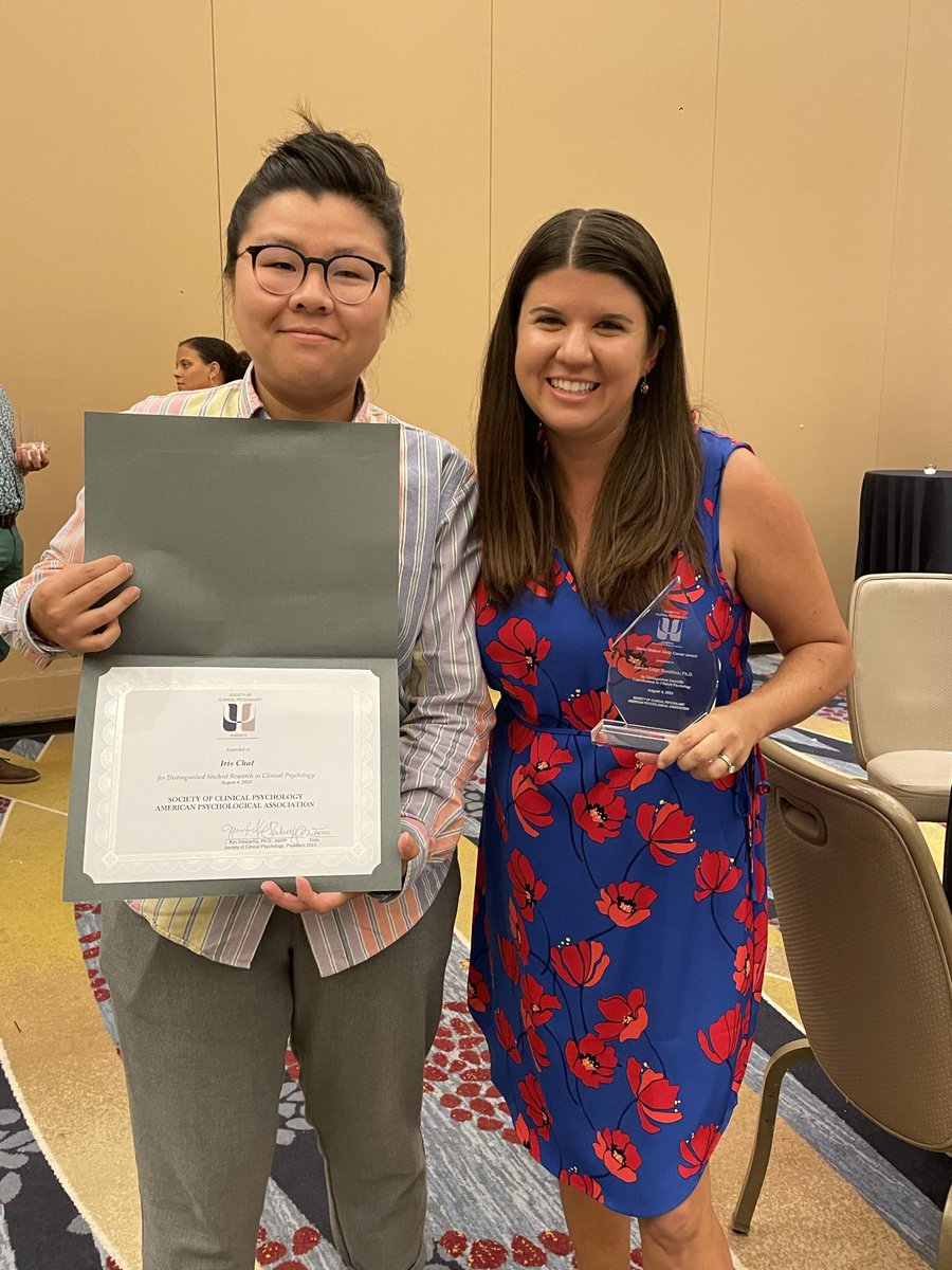 Jessica Hamilton (@jhamiphd) on Twitter photo What a day!! Thank you again <a href="/SCPdiv12/">Society of Clinical Psychology (APA Div. 12)</a> for this awardโ and to my mentors, collaborators, and the amazing Hamilton Lab Team! Special shout out to my family who also came to celebrate! I was in great company with the inspiring <a href="/CraigAnthonyRS/">Craig Rodriguez-Seijas, PhD ๐น๐น๐ณ๏ธโ๐ (he/him)</a> <a href="/ChrisWebbPhD/">Christian Webb</a> @IrisKaYiChat What a day!! Thank you again <a href="/SCPdiv12/">Society of Clinical Psychology (APA Div. 12)</a> for this awardโ and to my mentors, collaborators, and the amazing Hamilton Lab Team! Special shout out to my family who also came to celebrate! I was in great company with the inspiring <a href="/CraigAnthonyRS/">Craig Rodriguez-Seijas, PhD ๐น๐น๐ณ๏ธโ๐ (he/him)</a> <a href="/ChrisWebbPhD/">Christian Webb</a> @IrisKaYiChat