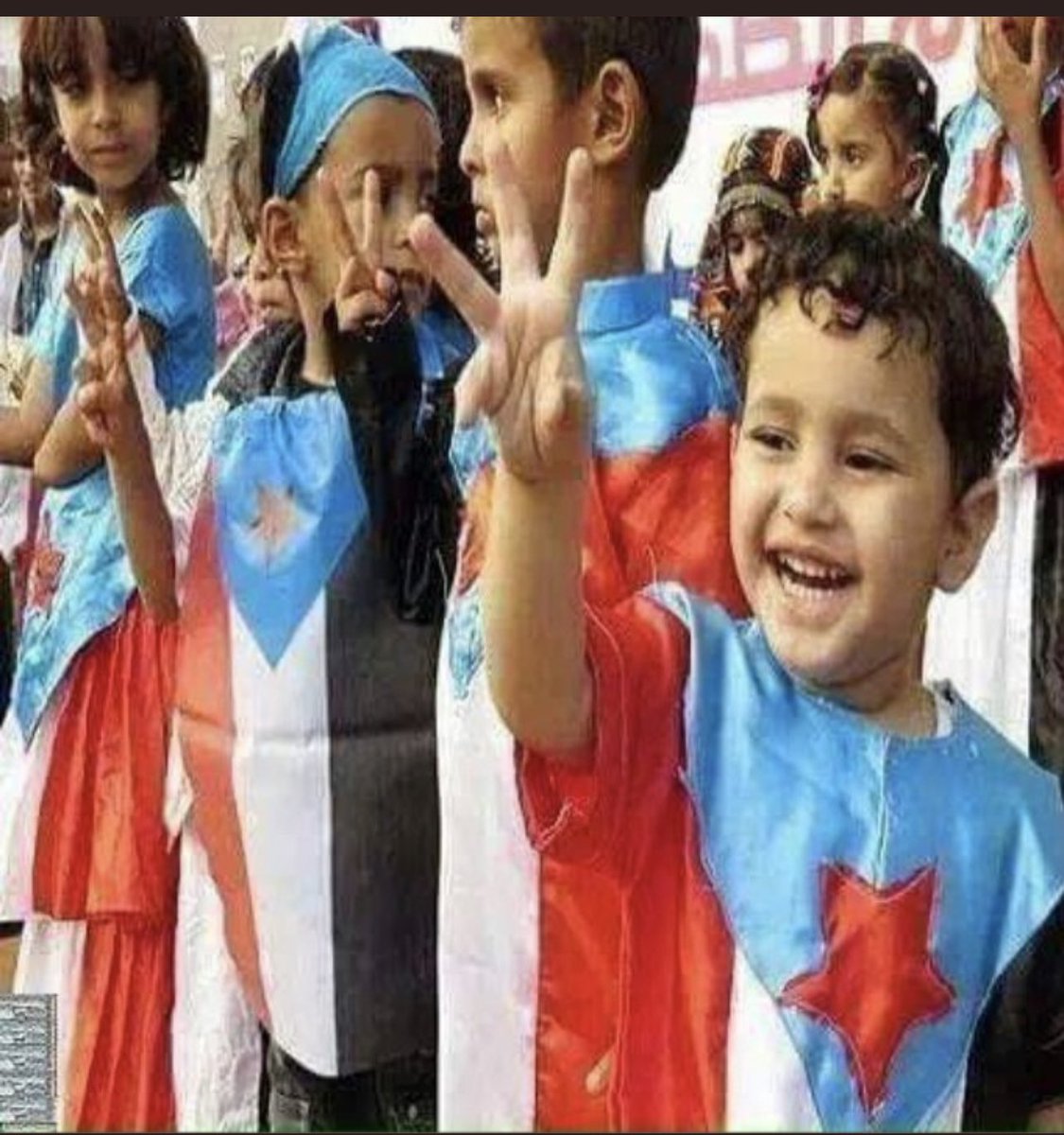 #دعم_جنوبي  
#مغردون_من_اجل_الجنوب

<a href="/adeny774/">الداعم الجنوبي 2</a> 
<a href="/yaseralyafai/">د. ياسر اليافعي</a> 

<a href="/atayyh/">وضاح بن عطية</a> 
<a href="/olaamrn/">walaa omran</a> 

<a href="/ainemey/">samia 🇺🇸</a> 
<a href="/LailaRabea2/">ليلى ربيع LAILA RABIE</a> 

<a href="/waleedhosen/">وليد اليافعي</a>
<a href="/KamalAb16969187/">Kamal Abdullah</a>

<a href="/GMackawi/">محام _ جسارفاروق مكاوي (عدن) .</a>
<a href="/Ama17490617/">ياســـر المـــطري 𝑆𝑂𝑈𝑇𝐻 𝐴𝑅𝐴𝐵𝐼𝐴</a>

<a href="/ZGnmxE0ugAM5NQl/">عمر عوض</a>
<a href="/WAlsaqaaf59257/">وليد عمر السقاف</a>

<a href="/es08CVcgFcHe5sP/">ابو نصر</a>
<a href="/Z_uzoo/">محمد حسين|𝑆𝑂𝑈𝑇𝐻 𝐴𝑅𝐴𝐵𝐼𝐴</a>

<a href="/naseralnaseree/">د.ناصر الناصر</a>
<a href="/mmdlylbyy3/">امين ناشر..الصبيحي..</a>

<a href="/2023ooooooooo/">العولقي انتقالي وراس عالي #شبوة</a>