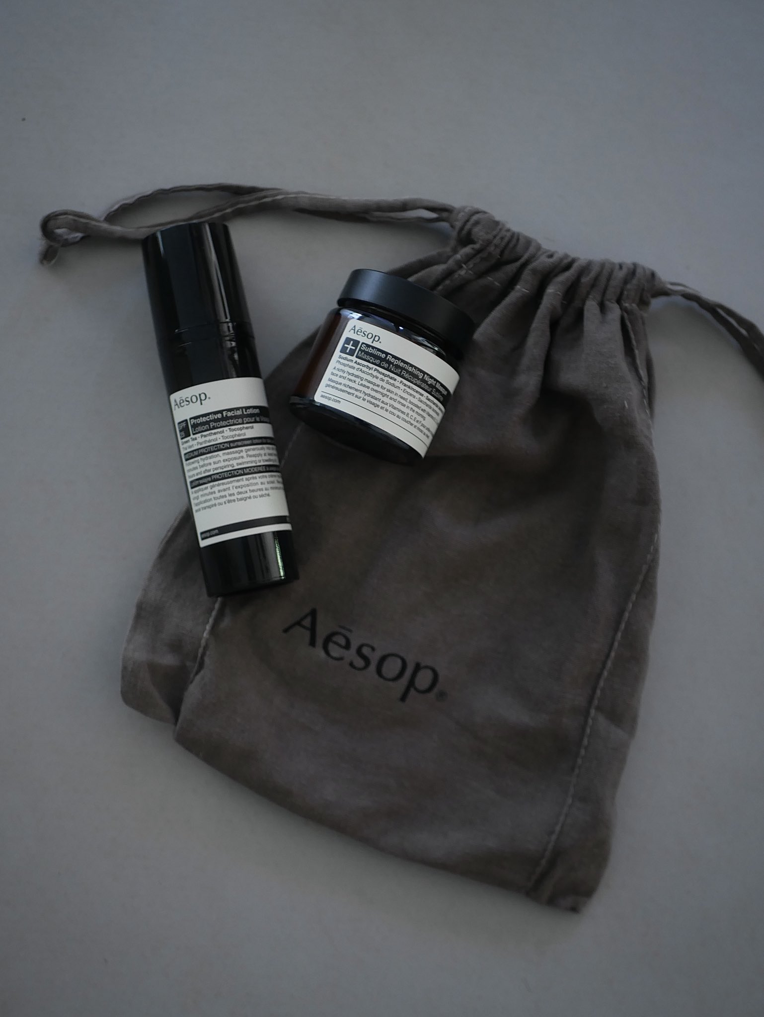 Amazon.co.jp: Aesop イソップ コットンバッグ 巾着袋
