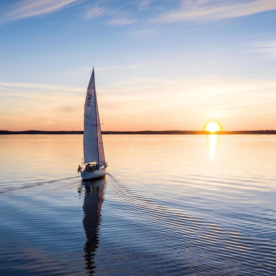 Sarah (@sarahxv4u2a) on Twitter photo 