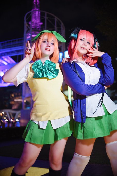 Vamos a chismosear mientras me pongo cosplay https://t.co/rslARoSB7L https://t.co/RaQwVkl0xQ